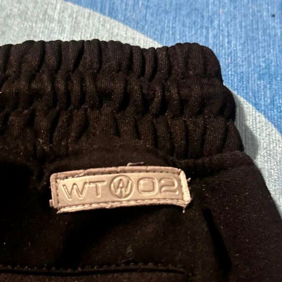 WT02 Two-Tone Tech Shorts - Picture 7 of 7